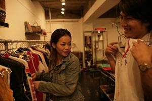 2025年最新版：プリントTシャツの魅力と選び方完全ガイド